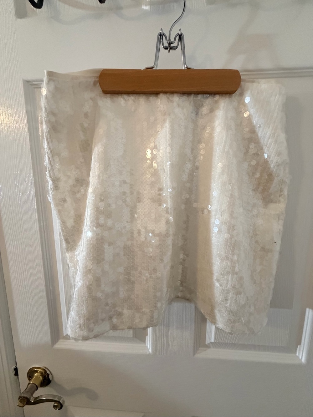 Kenneth Cole Cream Sequin Mini Skirt